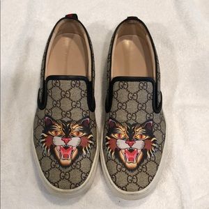 Authentic Gucci Slip On GG Tiger Shoes